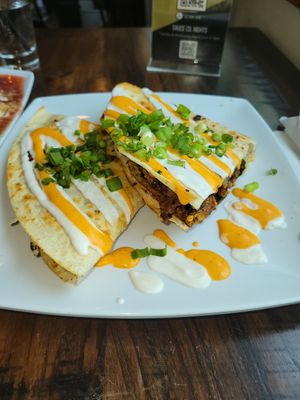 Food is Hella Good. A must try at Mo' Brunch + Brews in Houston