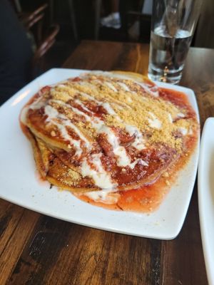 Food Hella Good,a must try at Mo' Brunch + Brews in Houston
