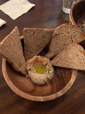 Side of bread and hummus—also very good😄 at Eat Drink Vegan in Busan