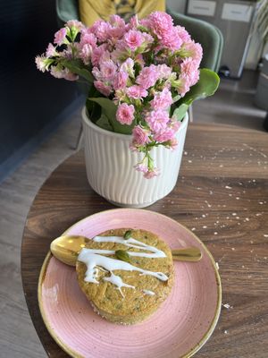 Green cake yum!  at Pinch in South West London