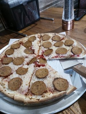  at Pizza Twist in Edison