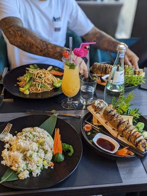 Pineapple Fried Rice, Veggie Noodles & Fried Avocado Roll at Z&B Restaurant in Trier