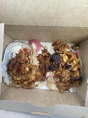 Jackfruit “pulled pork” tacos 🤩 (to go😜)  at BRGR Bar in Portsmouth