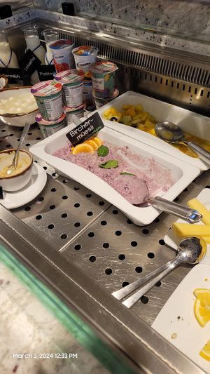 Breakfast buffet with vegan yogurt at the back at Bäckerei Knobel in Lachen