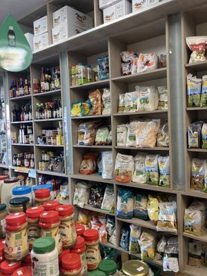 Oils, grains, tahini etc at Teva Givatayim - טבע גבעתיים  in Givatayim