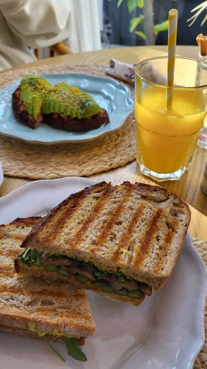 Gerne wieder! at Wel Well Café in Lisbon