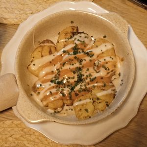 Potatoes at Wel Well Café in Lisbon