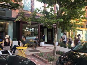 Lots of folks hanging out at Cajou Creamery in Baltimore