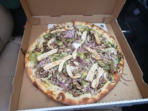 Artichoke pesto vegan pizza at Verrazzano Pizza in Half Moon Bay