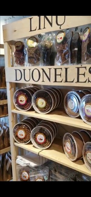 Delicious cranchy flaxseeds crackers: with onion, with sweet pepper and chilli, with apples, with carrots, with beetroot. at Smilgių šeimos ūkis in Marijampole