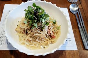 Burdock root salad with cold noodles at Mothers Table in Seoul
