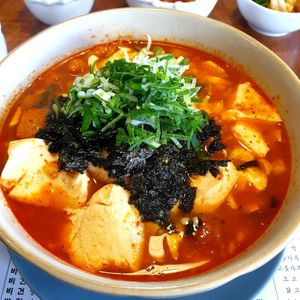 new soup for Winter at Mothers Table in Seoul