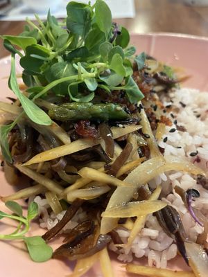 Burdock over rice - recommended  at Mothers Table in Seoul