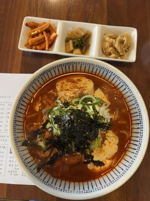 Soft tofu stew  at Mothers Table in Seoul