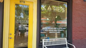 Outside at Kate's Ice Cream in Portland