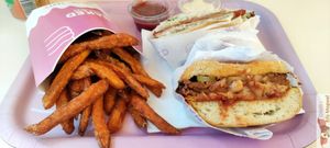 Double cheese cutted at Naked Burger - 6ème in Paris