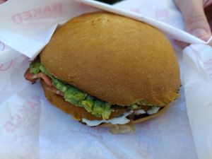 Chick'n Avocado burger (Dec 2021) at Naked Burger - 6ème in Paris