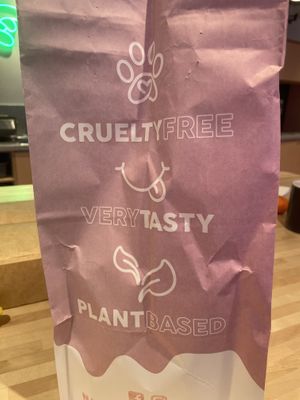 Packaging   at Naked Burger - 6ème in Paris