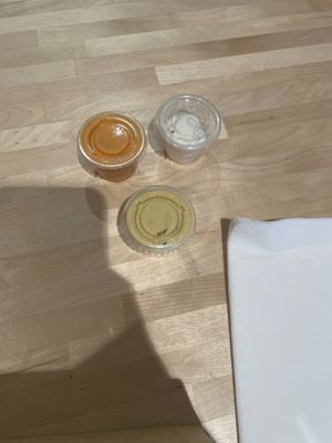 Sauces spicy mayo, mayonnaise and Naked sauce  at Naked Burger - 6ème in Paris