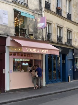   at Naked Burger - 6ème in Paris