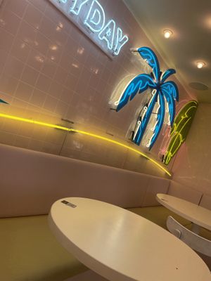   at Naked Burger - 6ème in Paris