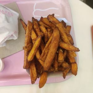 Sweet potatoes fries 🍟 at Naked Burger - 6ème in Paris