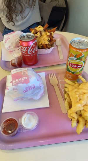   at Naked Burger - 6ème in Paris