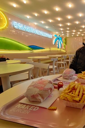  at Naked Burger - 6ème in Paris