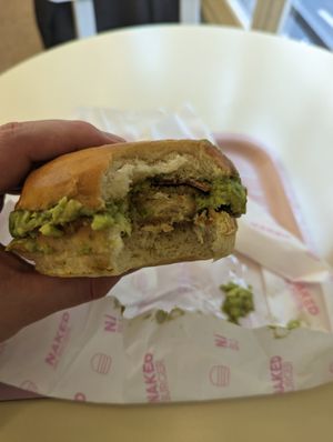 Avocado "chicken" burger at Naked Burger - 6ème in Paris