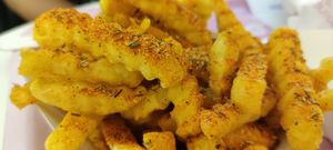 French fries with cajun at Naked Burger - 6ème in Paris