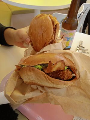  at Naked Burger - 6ème in Paris