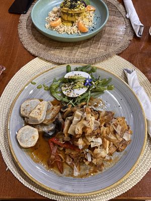 seitan, yam and mushrooms, a bit spicy  at Santo Seitan in Sao Miguel