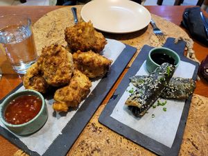 Fried mushrooms on the left at Santo Seitan in Sao Miguel