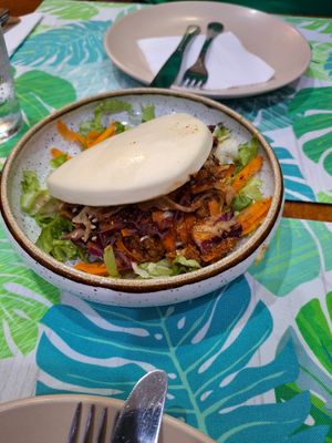 Bao bun seitan at Santo Seitan in Sao Miguel