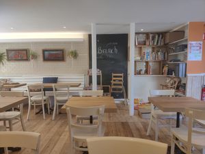 Intérieur du resto at L'Alter d'en face in Louvain-la-neuve