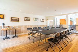 La salle en haut at L'Alter d'en face in Louvain-la-neuve