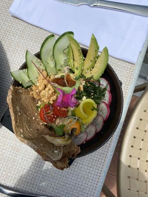 Vegan bowl at Sea View in Porto Moniz