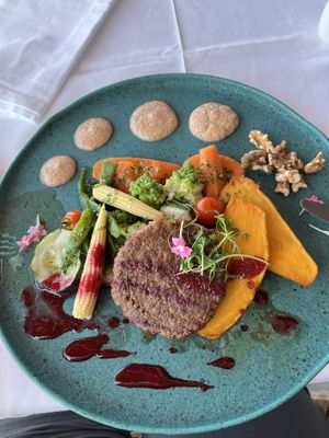 Der „Burger“   at Sea View in Porto Moniz