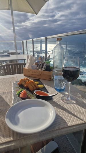 Veg spring rolls at Sea View in Porto Moniz