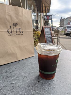 Adorable cafe w outdoor seating at dirt in Quakertown