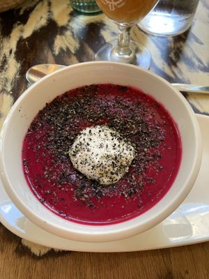 Beetroot soup at La Mujer de Verde in Mallorca