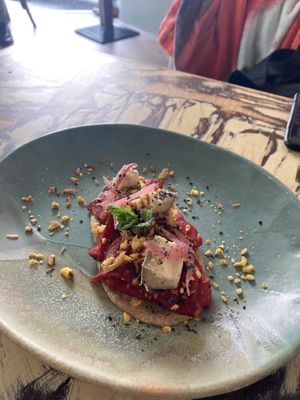 Vegan cheese and peppers coca at La Mujer de Verde in Mallorca