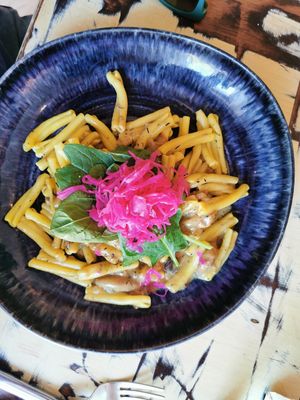 Pasta at La Mujer de Verde in Mallorca