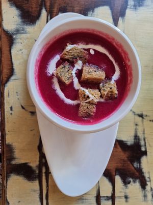 Beetroot gazpacho at La Mujer de Verde in Mallorca
