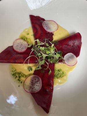 Beet root ravioli   at La Mujer de Verde in Mallorca