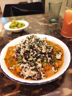 Arroz integral con champiñones y eneldo at La Mujer de Verde in Mallorca