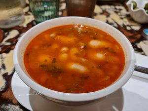 White bean and kale soup at La Mujer de Verde in Mallorca