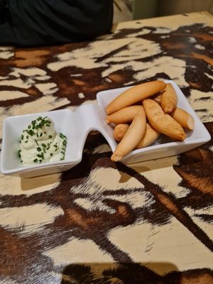 Basil allioli at La Mujer de Verde in Mallorca