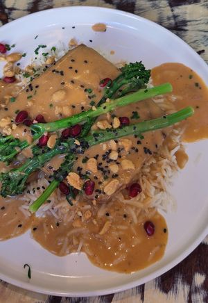 Main: satay tofu at La Mujer de Verde in Mallorca
