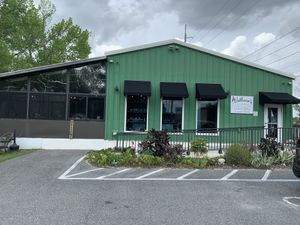   at Wallace's at the Greenhouse in Homosassa